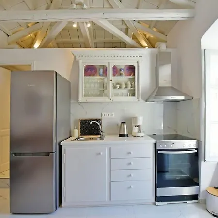 A Sea-licious Vacation - Chic & Style In Hydra * Hydra (Saronic Islands)